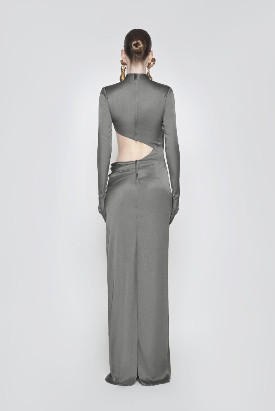 Tonyy by AnhLee or Tonyy in the latest design for SS2024 collection. Discover more.