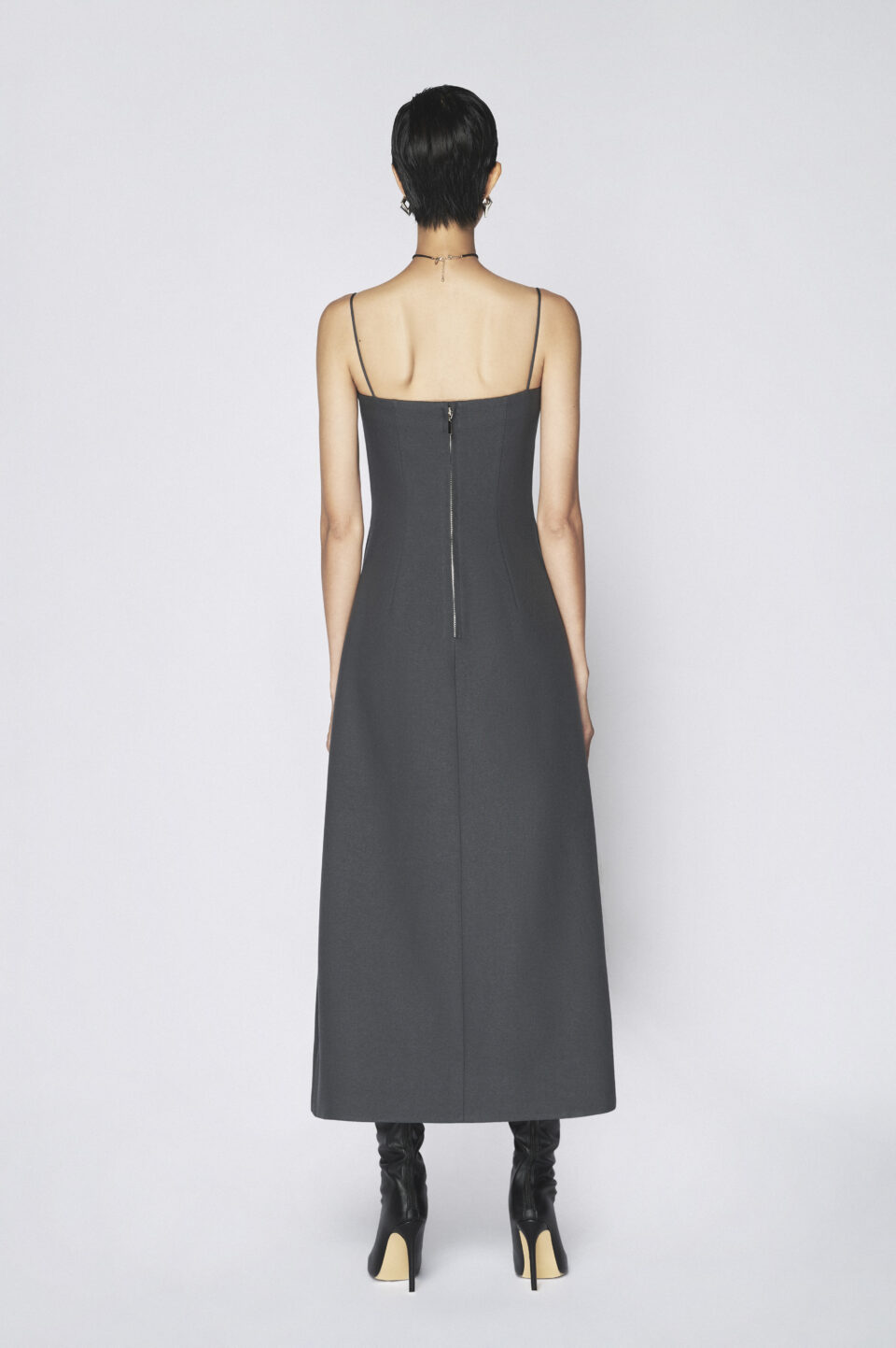 Tonyy by AnhLee or Tonyy in the latest design for SS2024 collection. Discover more.