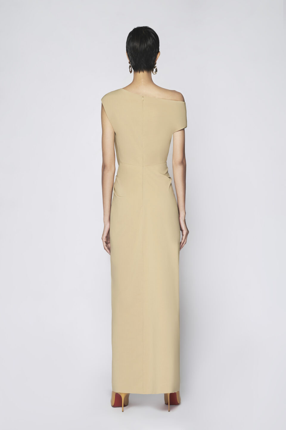 Tonyy by AnhLee or Tonyy in the latest design for SS2024 collection. Discover more.
