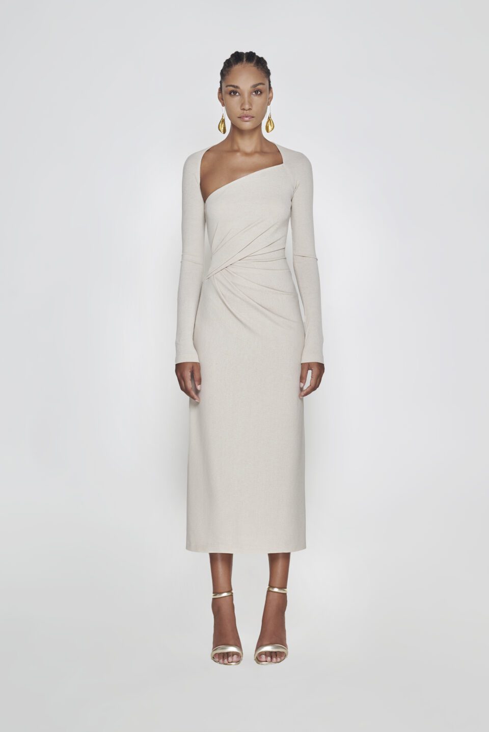 Tonyy by AnhLee or Tonyy in the latest design for SS2024 collection. Discover more.